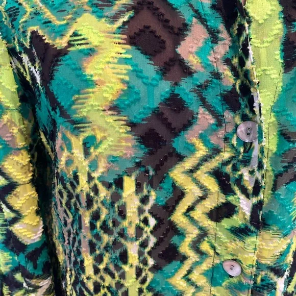 Ruby Rd.Fun Print Blouse - Picture 4 of 5